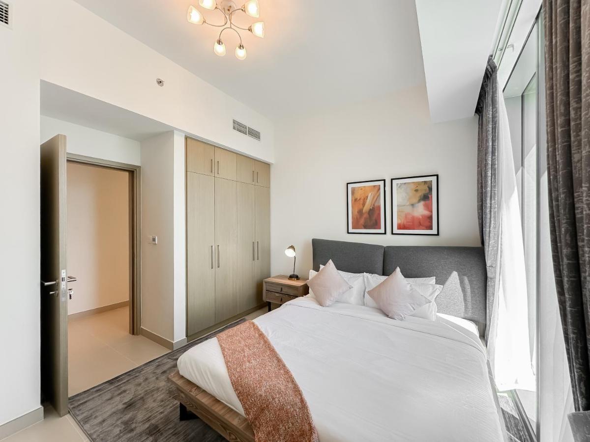 Luton - Sea And Eye View & Luxury 3br , 5242 Tower - , Marina - 28ab02 Apartment Dubai