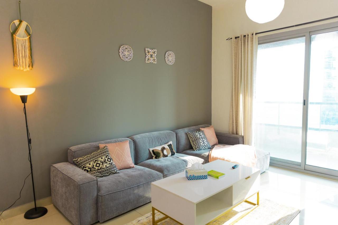 Himalaya Homes Lovely 1 Bedroom Apartment *