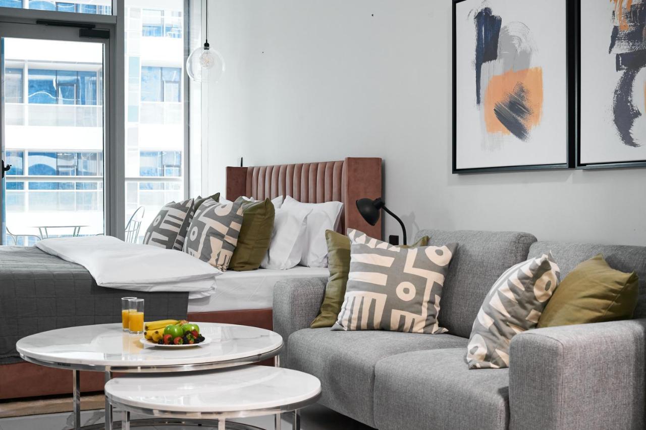 Apartment Happy Academia J One