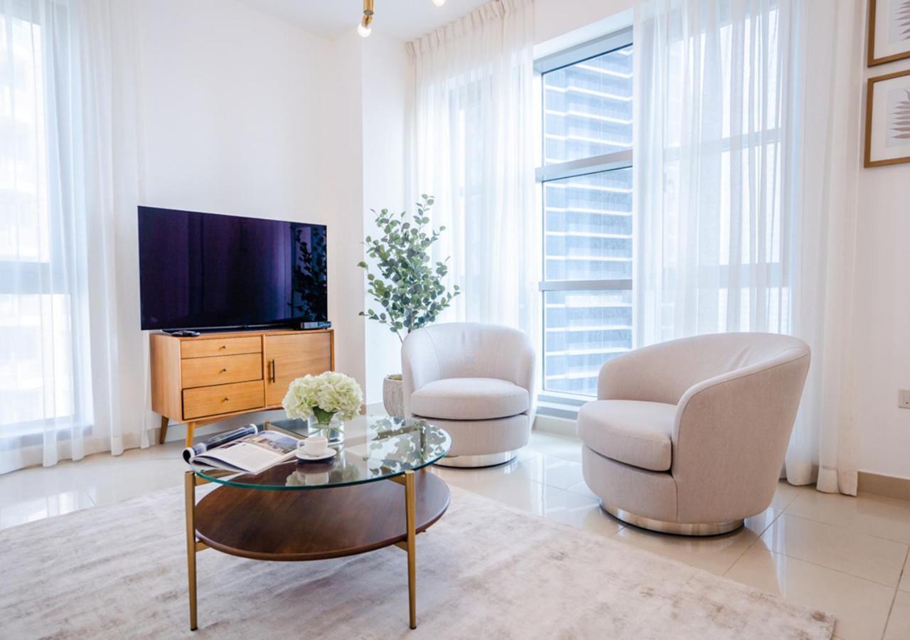 Nasma Luxury Stays - Standpoint Tower A Apartment