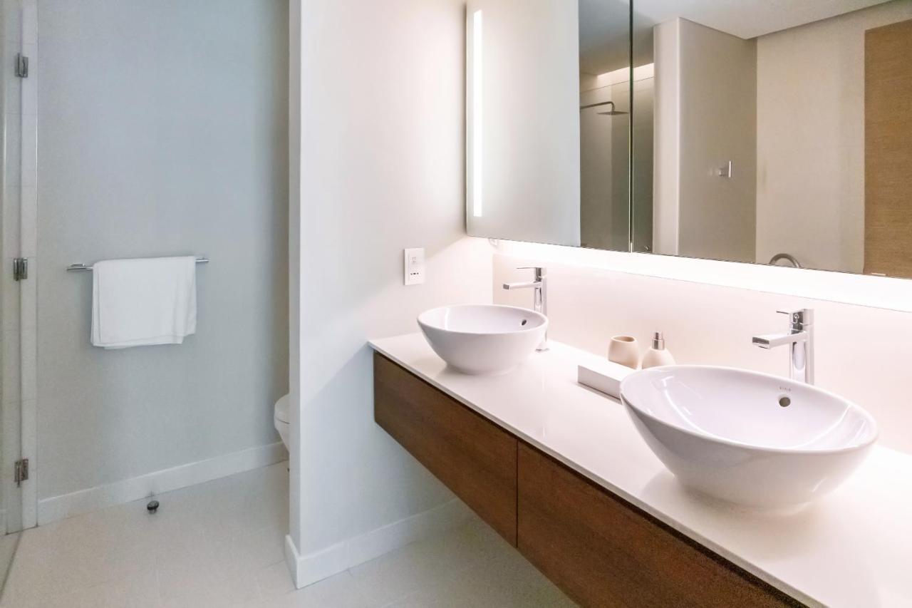 Fam Living - Walk - Luxe Interiors Daire *