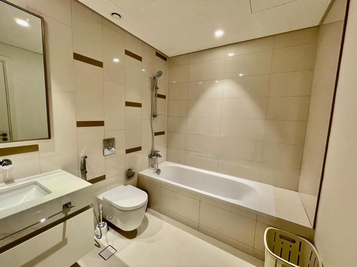 Dar Vacation - Magnificent Front Palm View 2br * Dubai