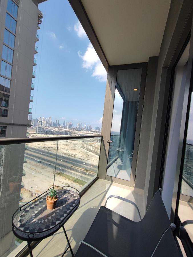 Beautiful 2 Bedroom Next To Business Bay - Sobha Creek Vista Apartment Dubai