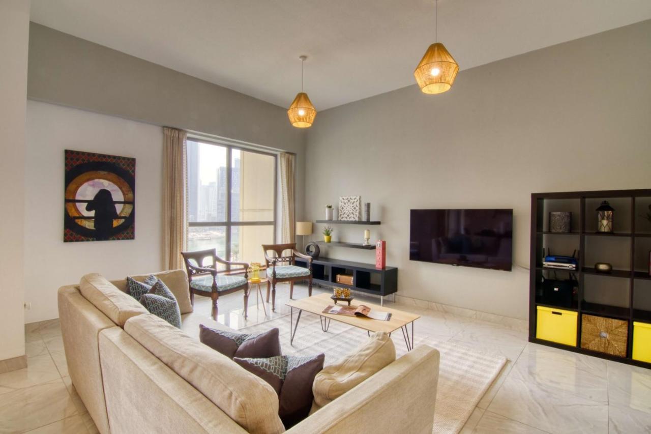 Apartment Alluring 2-br Apt Near Beach At Sadaf 1 With Marina View *