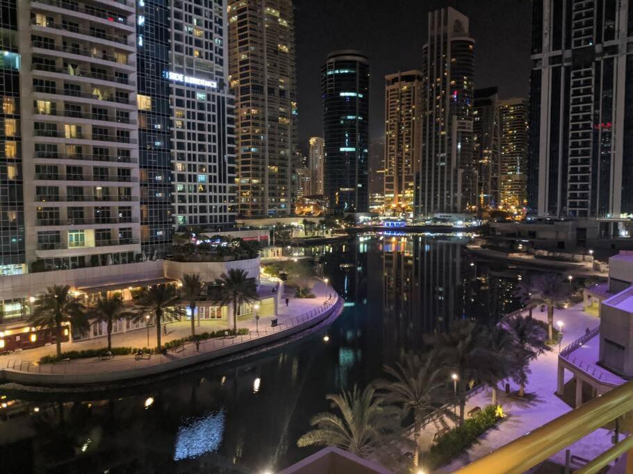Bright And Spacious 2 Bedrooms With Views In Jlt Near Marina And Jbr Dubai