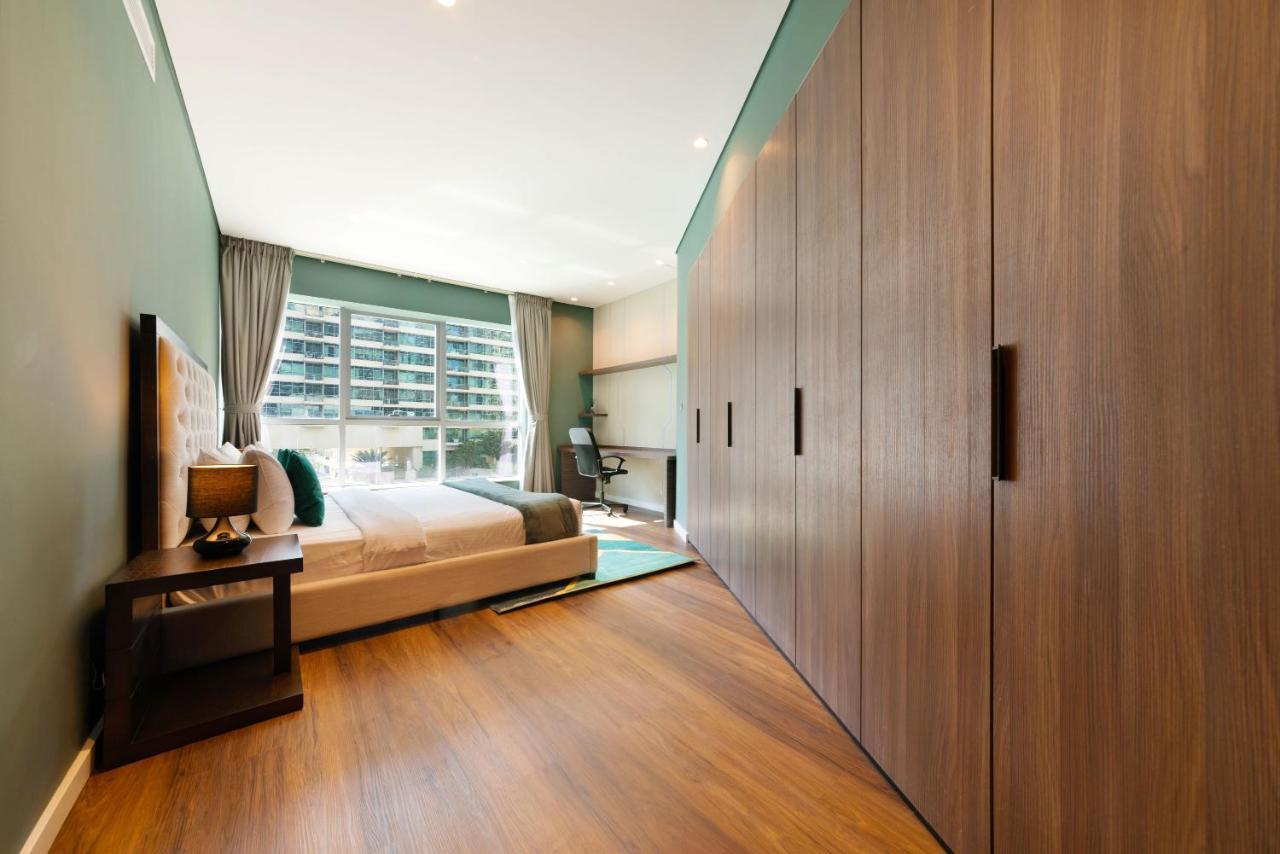 Maison Privee - Stunning 3-floor With Kids & Rooftop Terrace Over Marina Villa Dubai