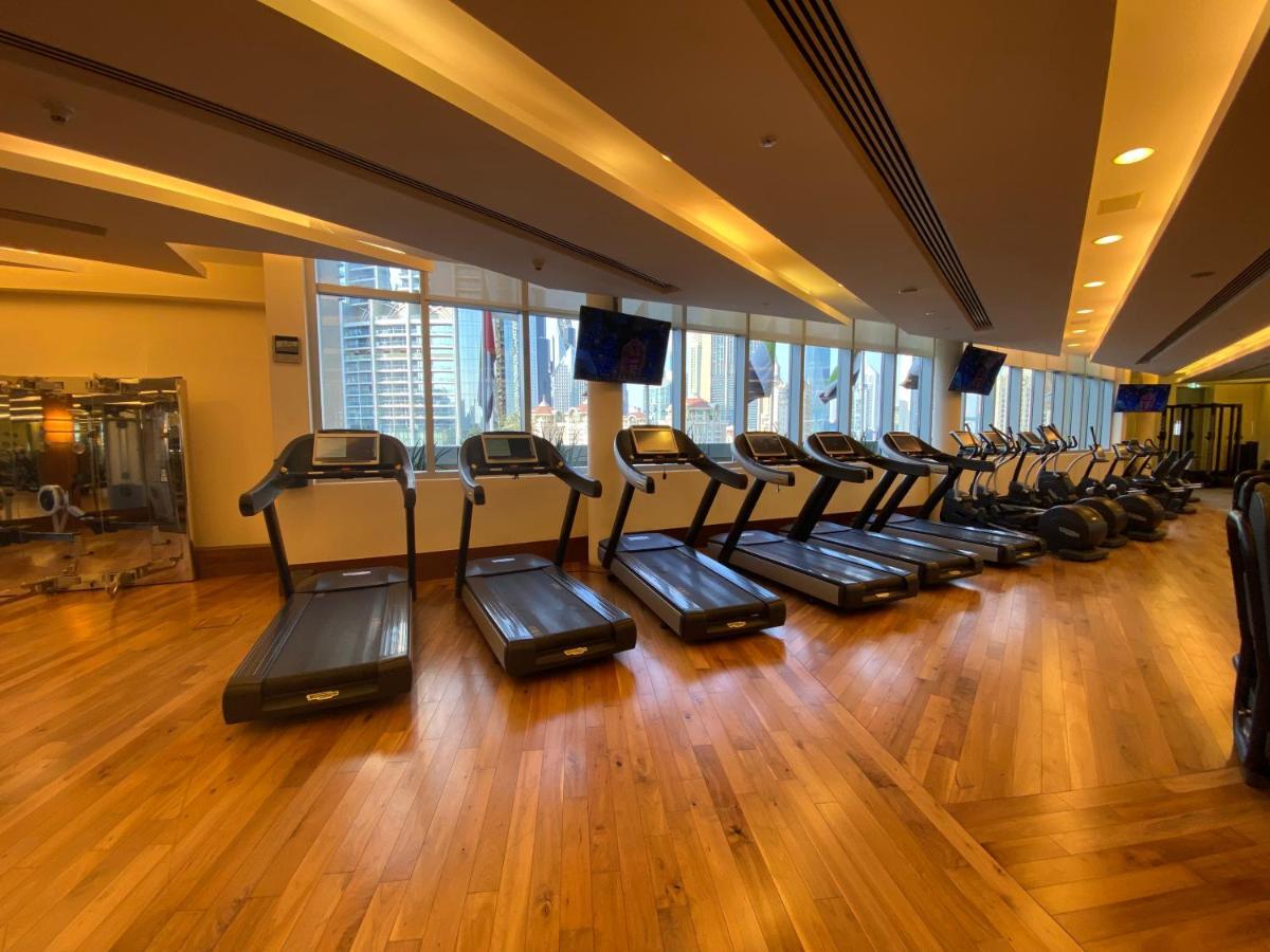 Superhost - Luxurious With Breathtaking Skyline View - Address Mall Apartment