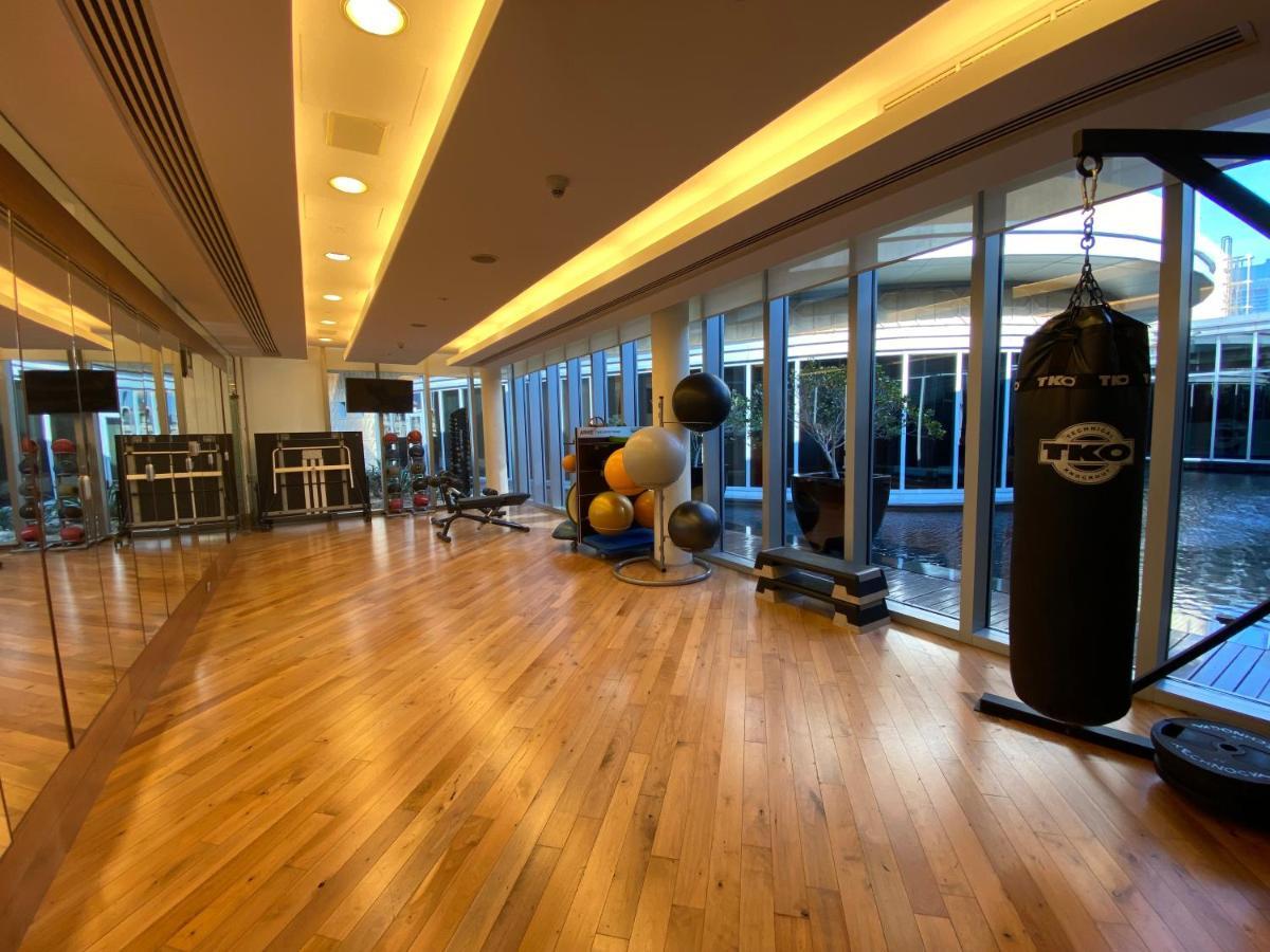 Apartment Superhost - Luxurious With Breathtaking Skyline View - Address Mall *