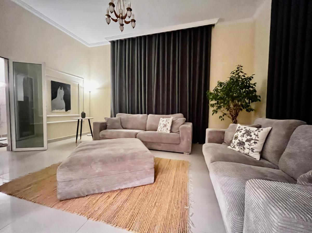 Independent Spacious 3 Bedroom * Dubai