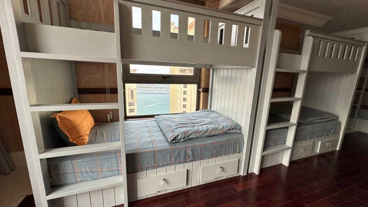 Neyar Beach Vibes - The Penthouse Albergue *