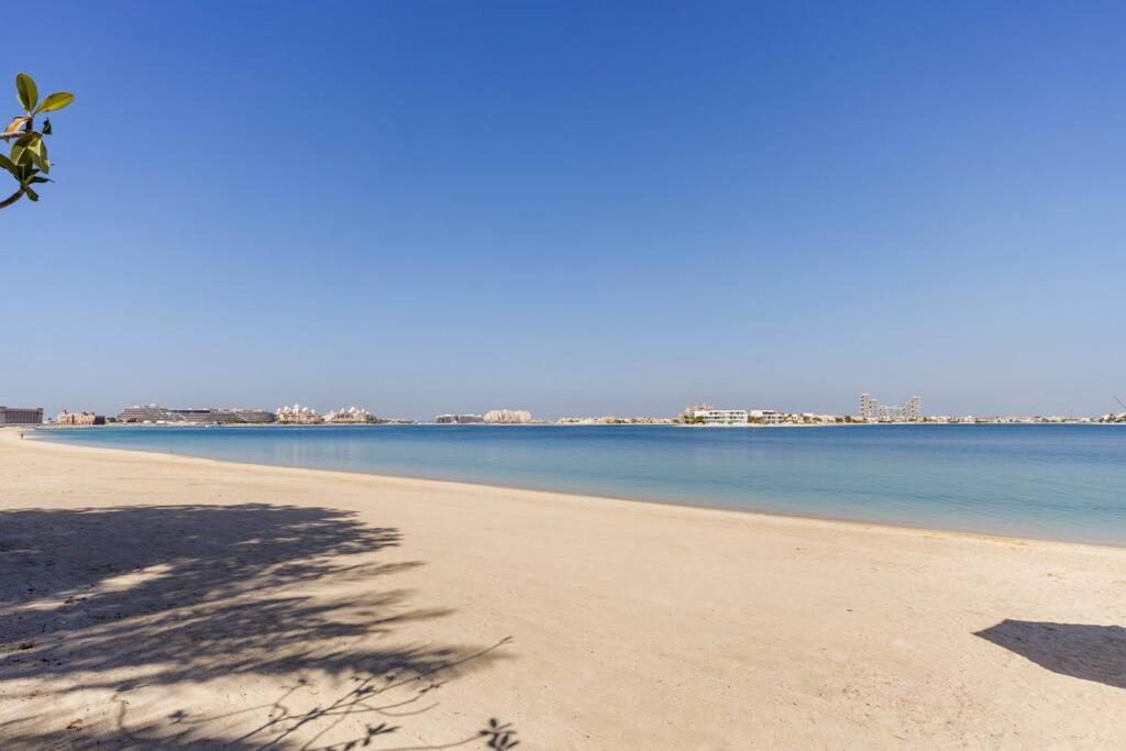 Apartment Luxury 1 Bedroom With A Private Taj Granduer At Palm