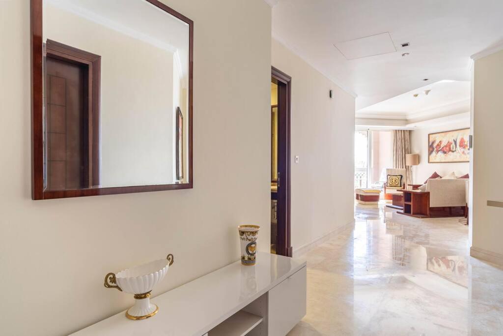 Luxury 1 Bedroom With A Private Taj Granduer At Palm
