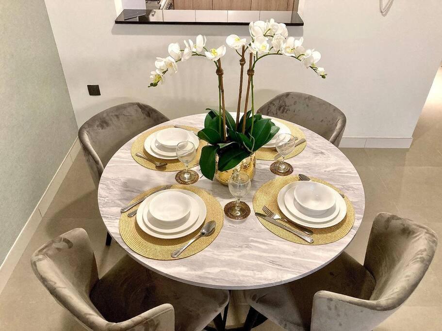 Brand New 1 Bedroom In Jumeirah Village Circle * Dubai