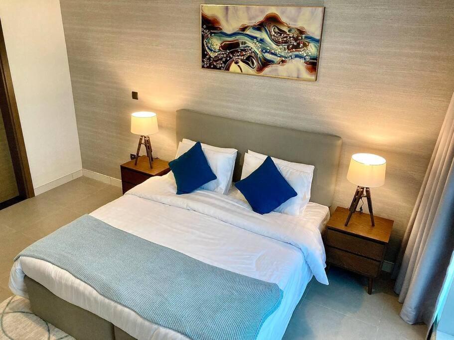 Brand New 1 Bedroom In Jumeirah Village Circle *
