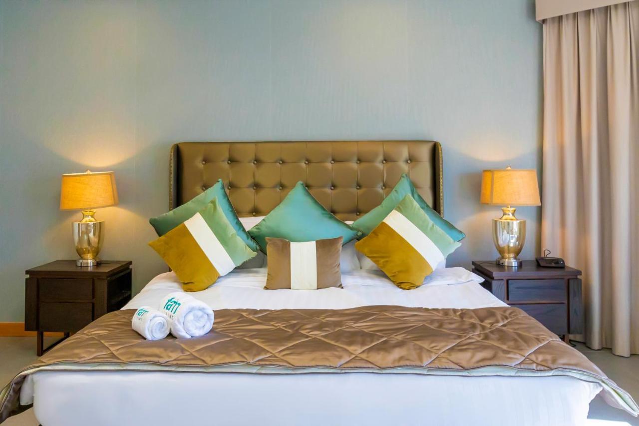 Villa Fam Living - Palm Jumeirah - With Private Pool Dubai