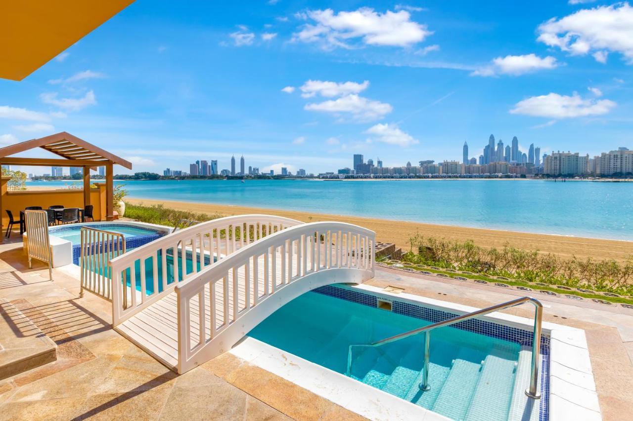 Fam Living - Palm Jumeirah - With Private Pool