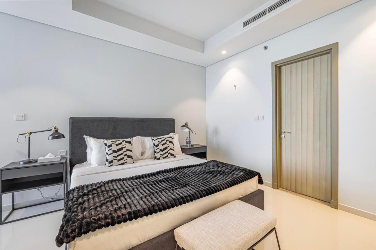 Daniels Burj Khalifa View 2br In Paramount Midtown Daire *