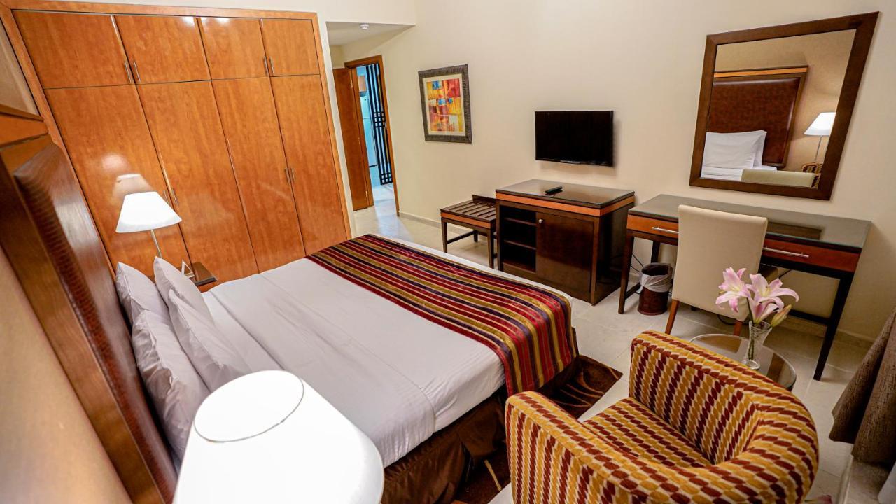Xclusive Aparthotel Dubai