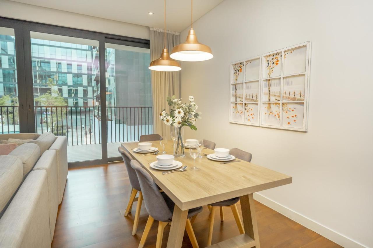 Fam Living Walk - Opposite Walk Mall - 2a *