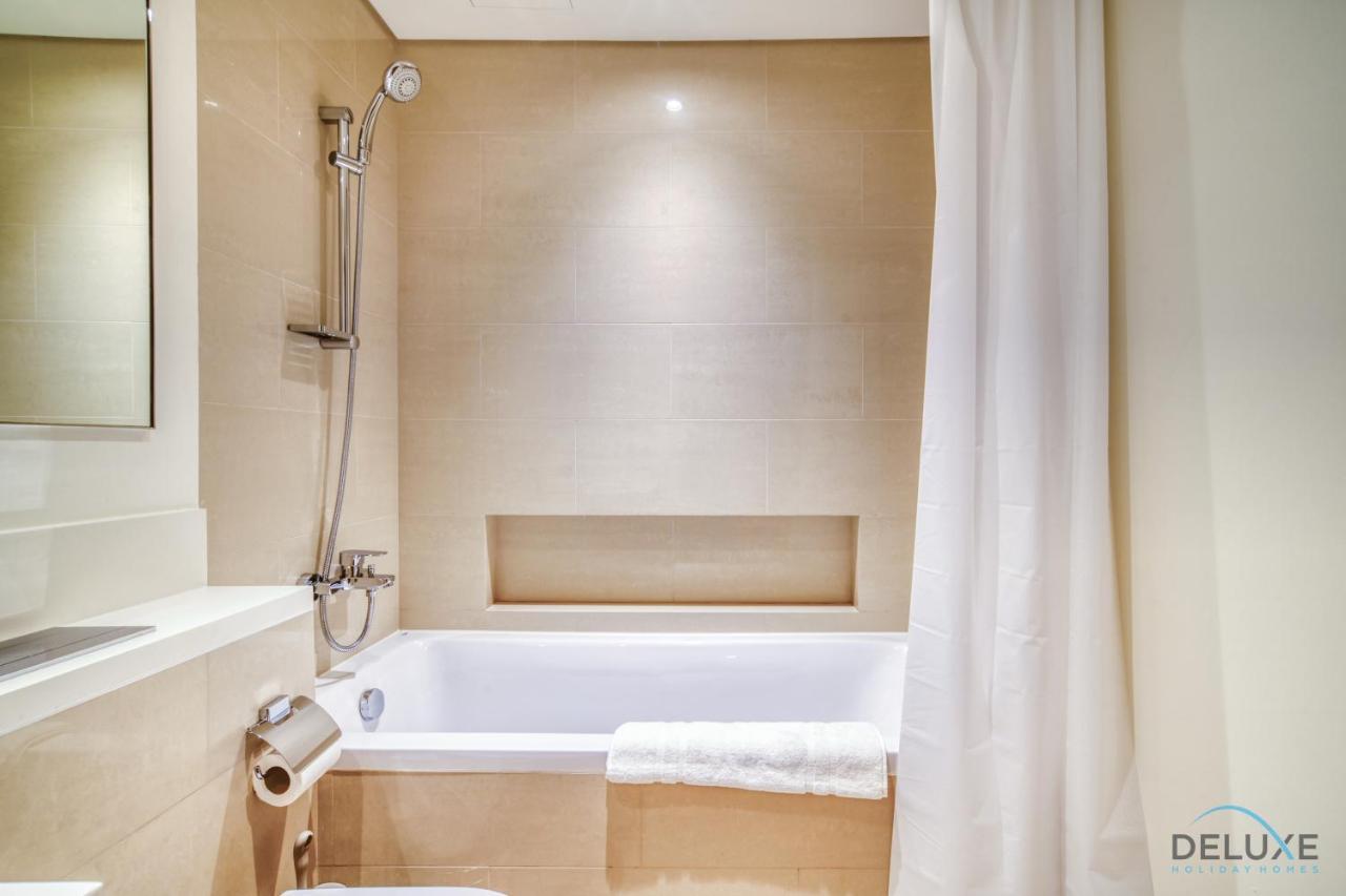 Apartment Elegant 3br With Assistant At Harbour Views Tower 1 By Deluxe Homes *