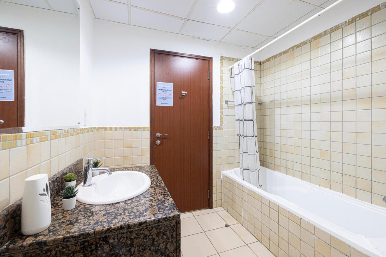 Hostel Next'house - Jbr Beach - Pool - Walk To Jbr Beach - Metro Station *