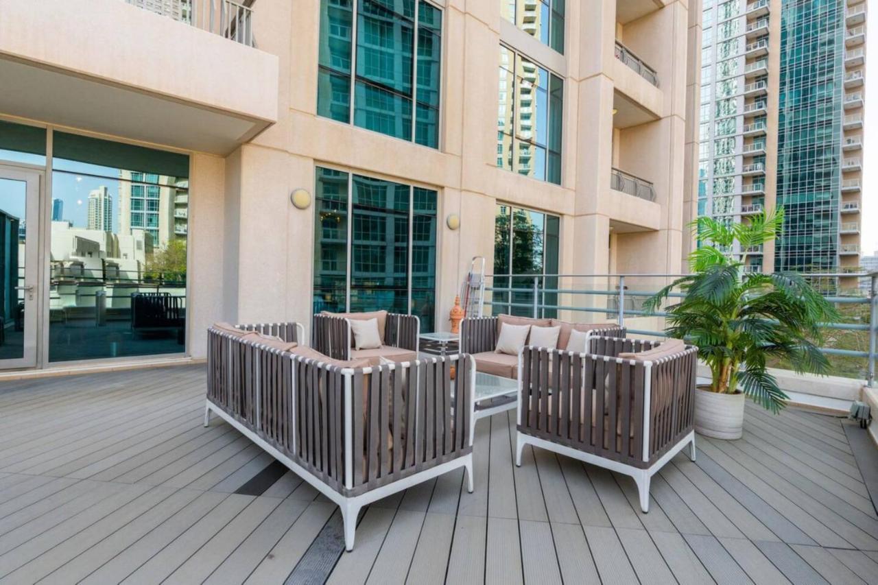 Apartment Stylish And 1 Bd In Downtown Dubai