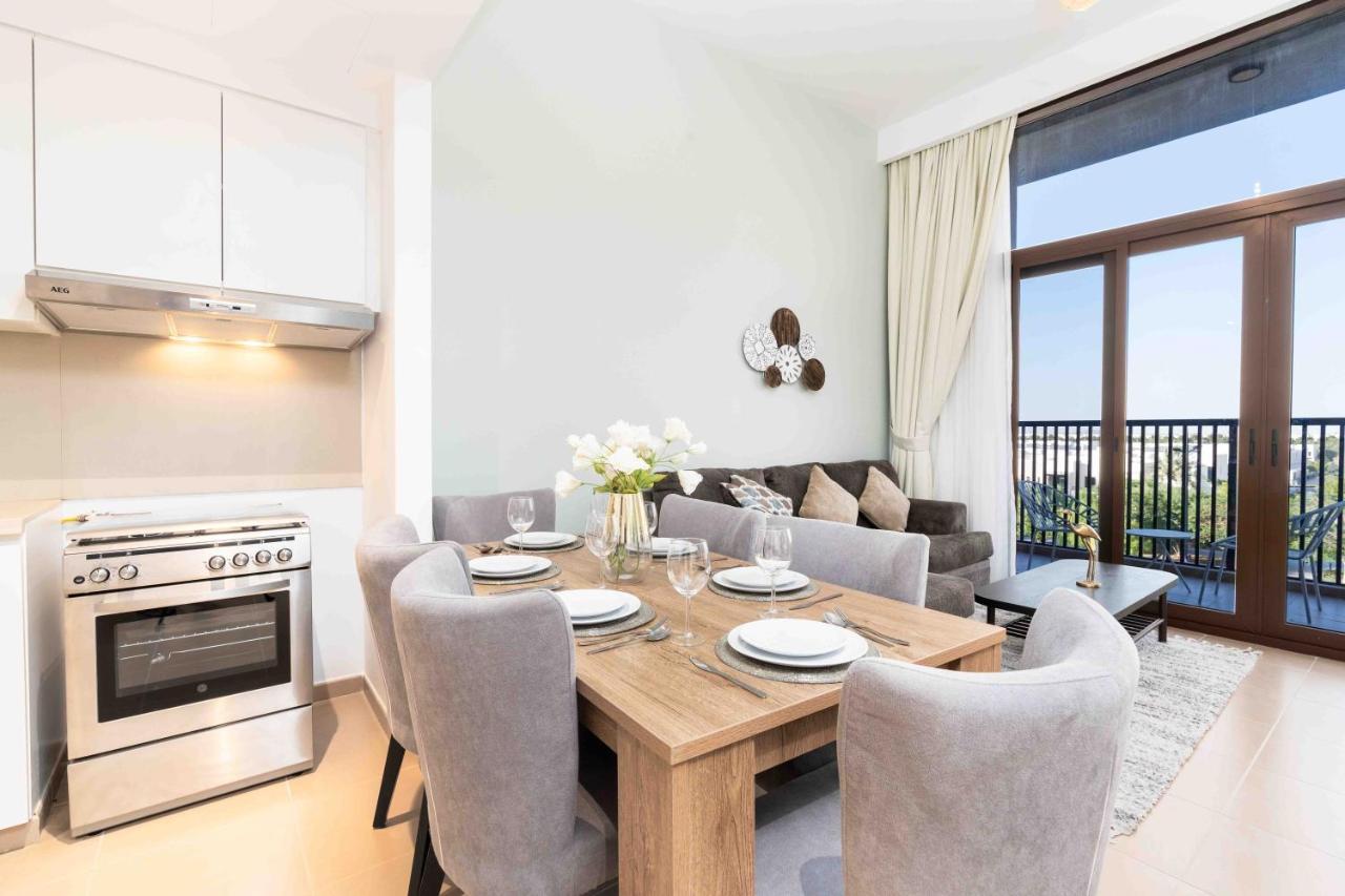 Almond Haven 2br, 2 Bath Retreat In Town Square * Dubai
