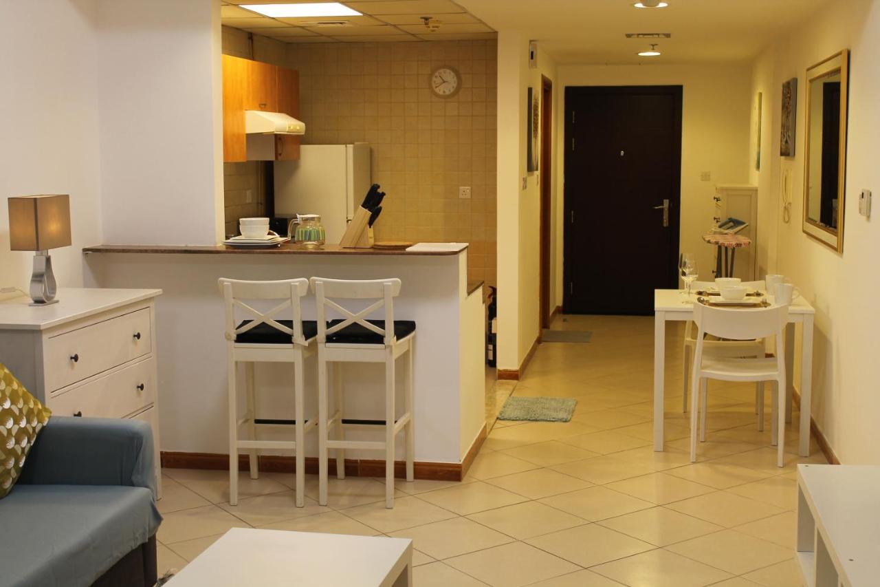 Spacious In Marina Close To Metro And