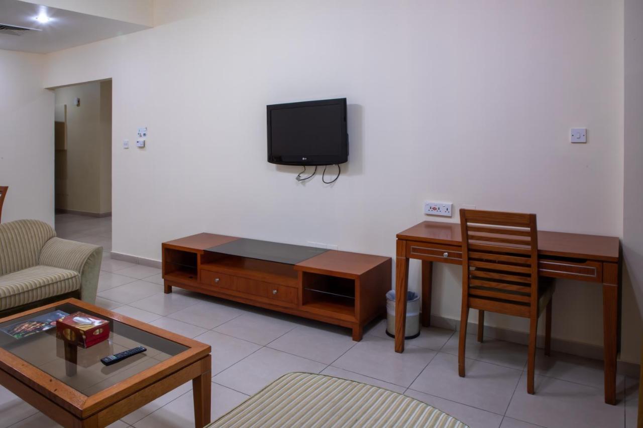 Wescott Plaza Llc Formerly West Zone Plaza Apts Aparthotel Dubai
