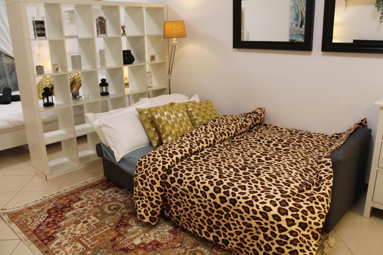 Apartment Spacious In Marina Close To Metro And