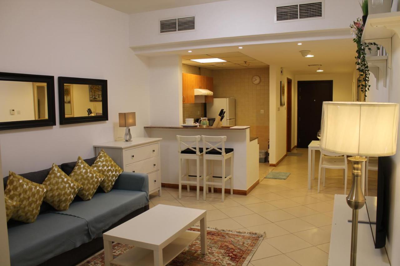 Apartment Spacious In Marina Close To Metro And *