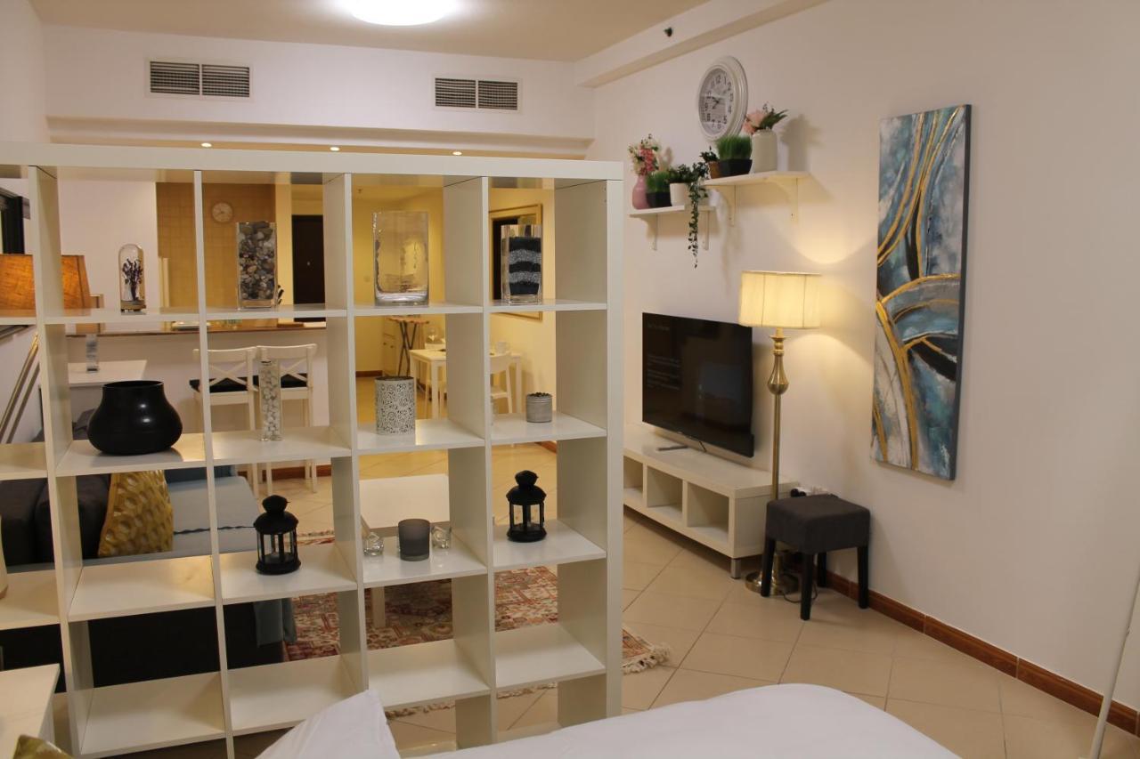 Apartment Spacious In Marina Close To Metro And