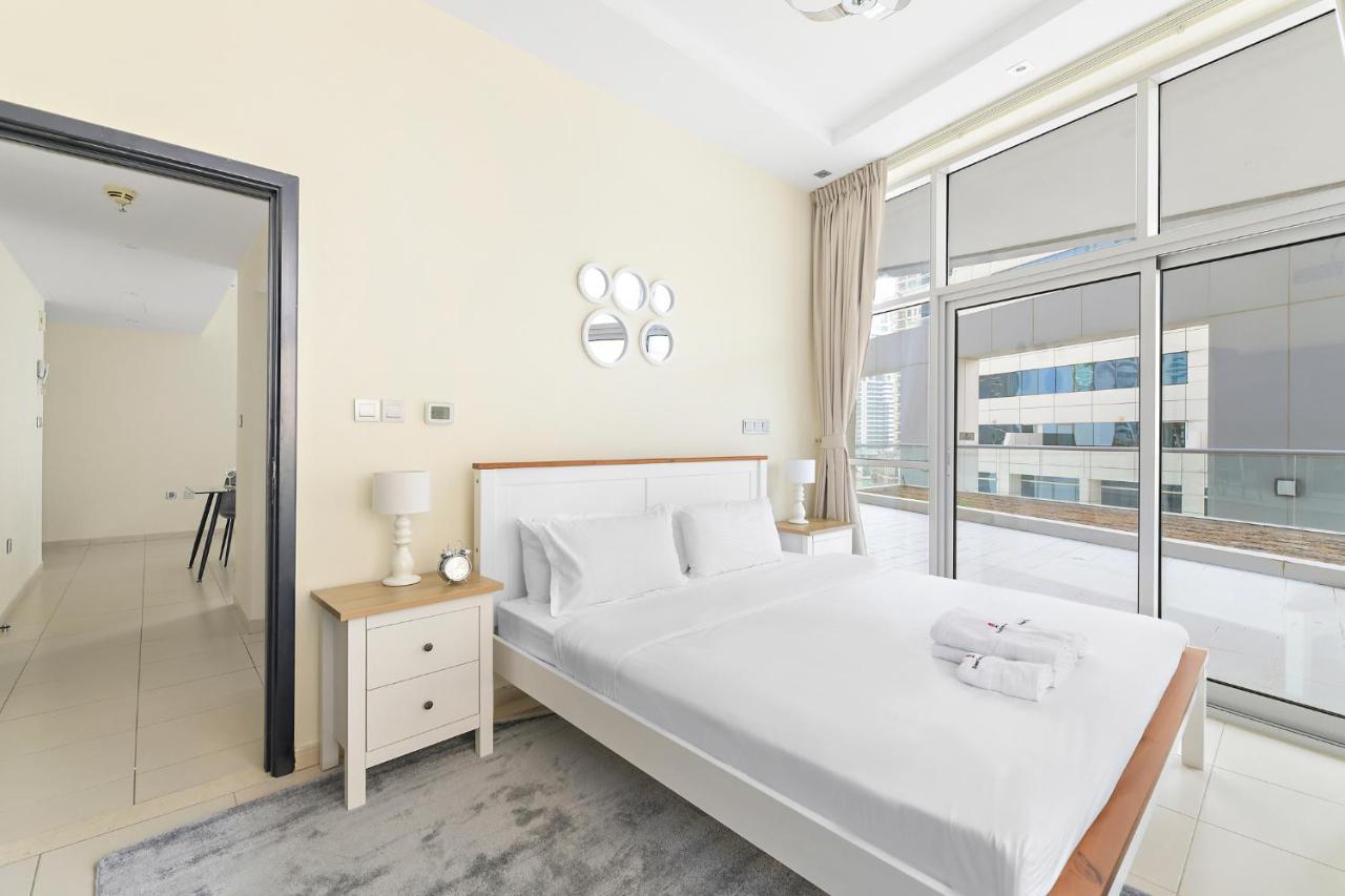 Stonetree - Skyview Tower 1 Bedroom - Panoramic View Apartment Dubai