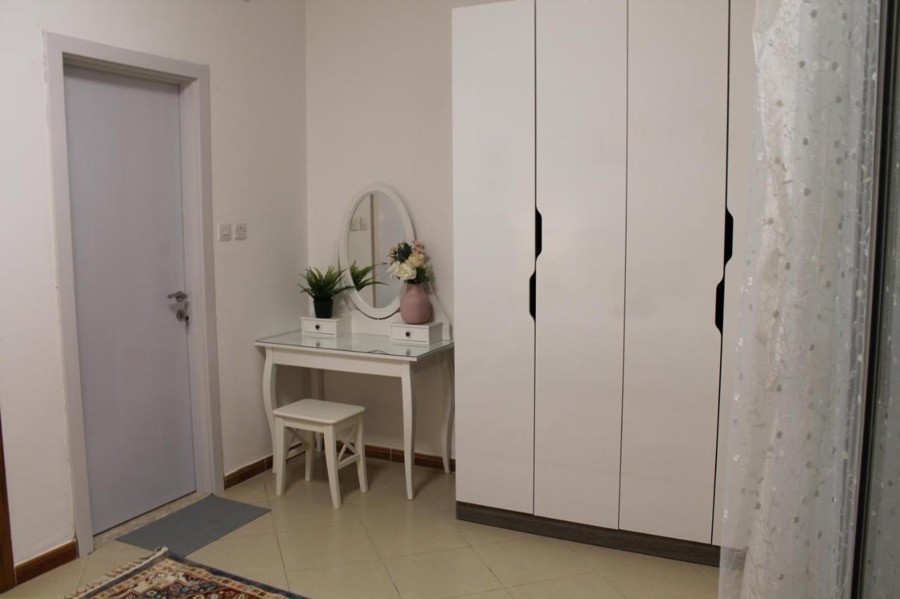 Apartamento Newly Furnished Cozy 1 Bedroom Close To Jbr And Metro Dubai