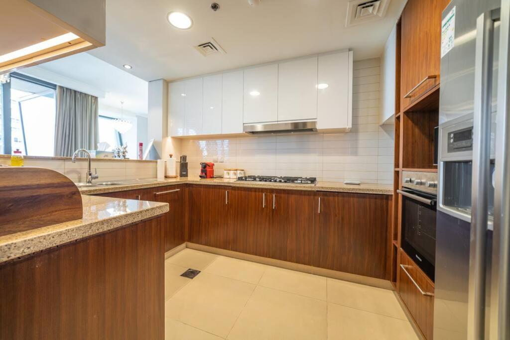 Apartment First Class 3br With Full Burj Khalifa And Fountain View *