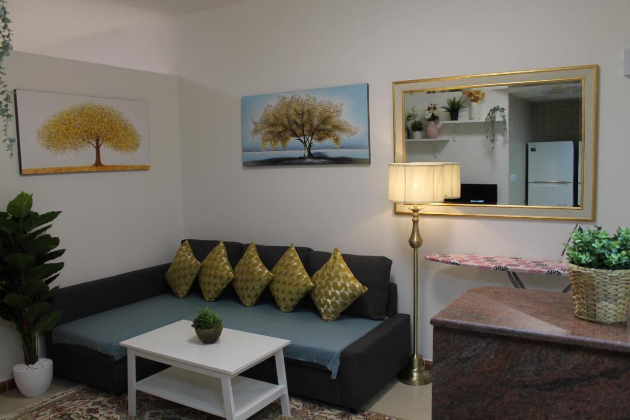 Newly Furnished Cozy 1 Bedroom Close To Jbr And Metro * Dubai