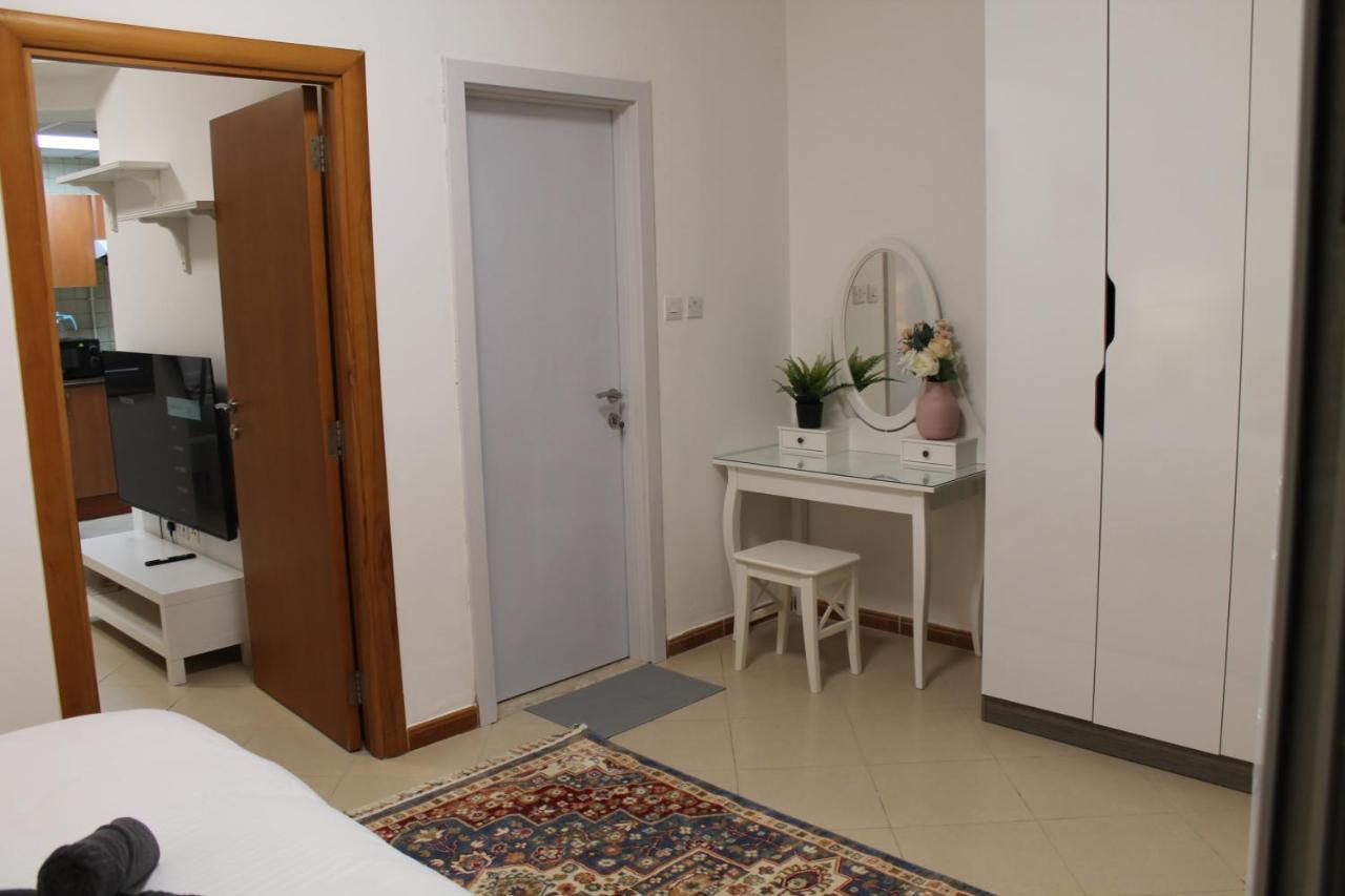 Newly Furnished Cozy 1 Bedroom Close To Jbr And Metro Apartamento *