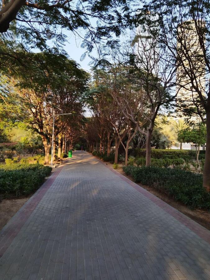 Studio Park View Jvc