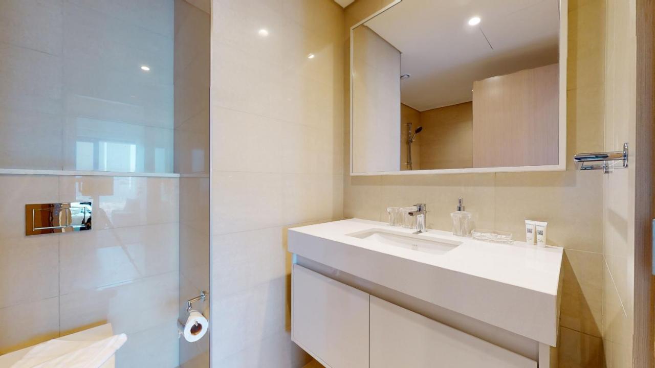 Primestay - Burj Royale 2br, Downtown