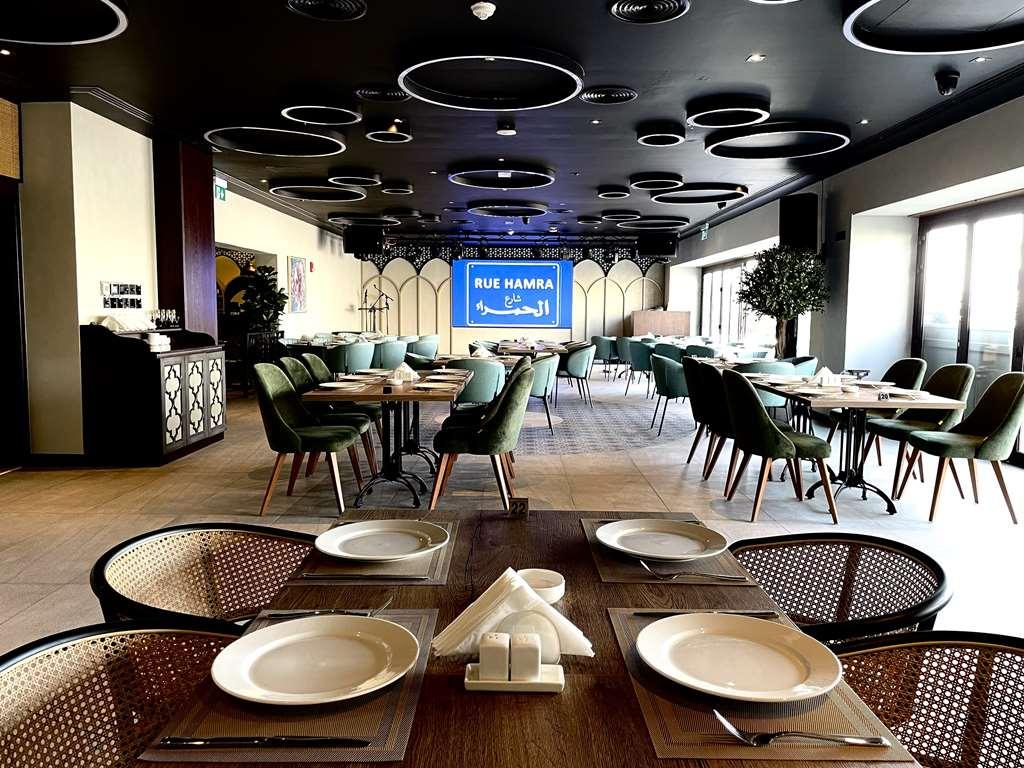 Barcelo Al Jaddaf, Otel