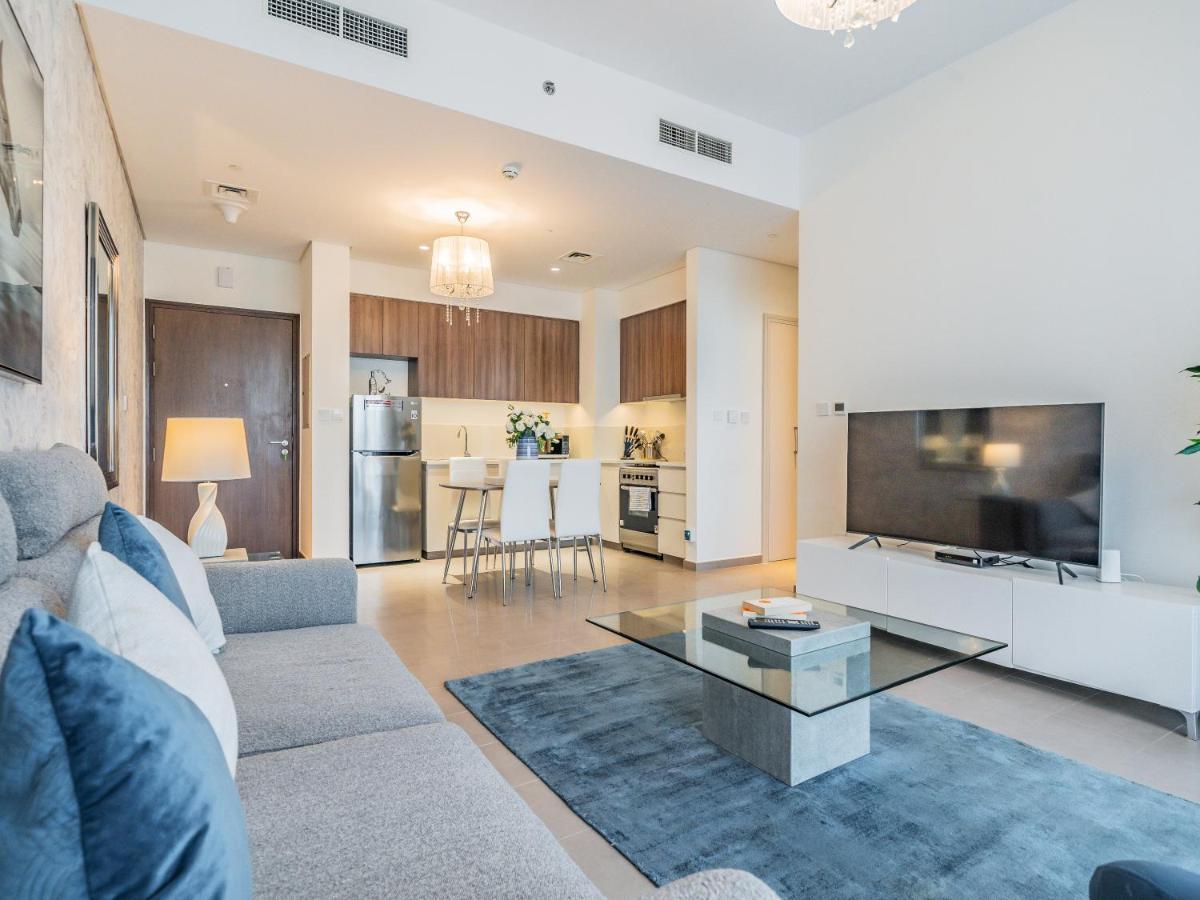 Chic 1br In Park Heights 2 - Hills * Dubai