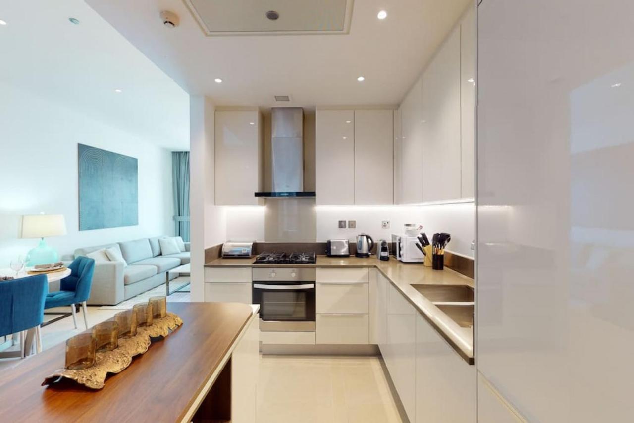 Marina Gate 1, Marina - Chic One Bedroom Apartment Dubai
