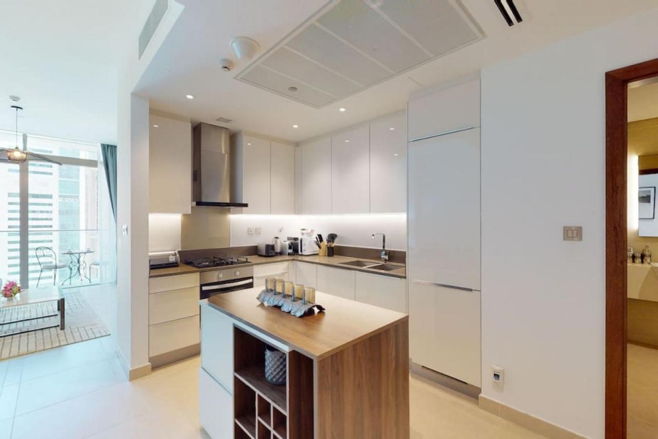 Marina Gate 1, Marina - Chic One Bedroom Apartment