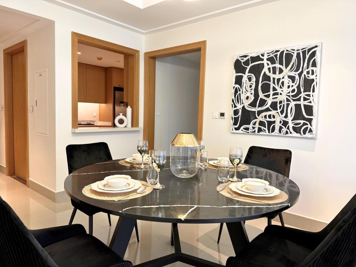 Opera Grand By Luxstay Holiday Homes Apartment