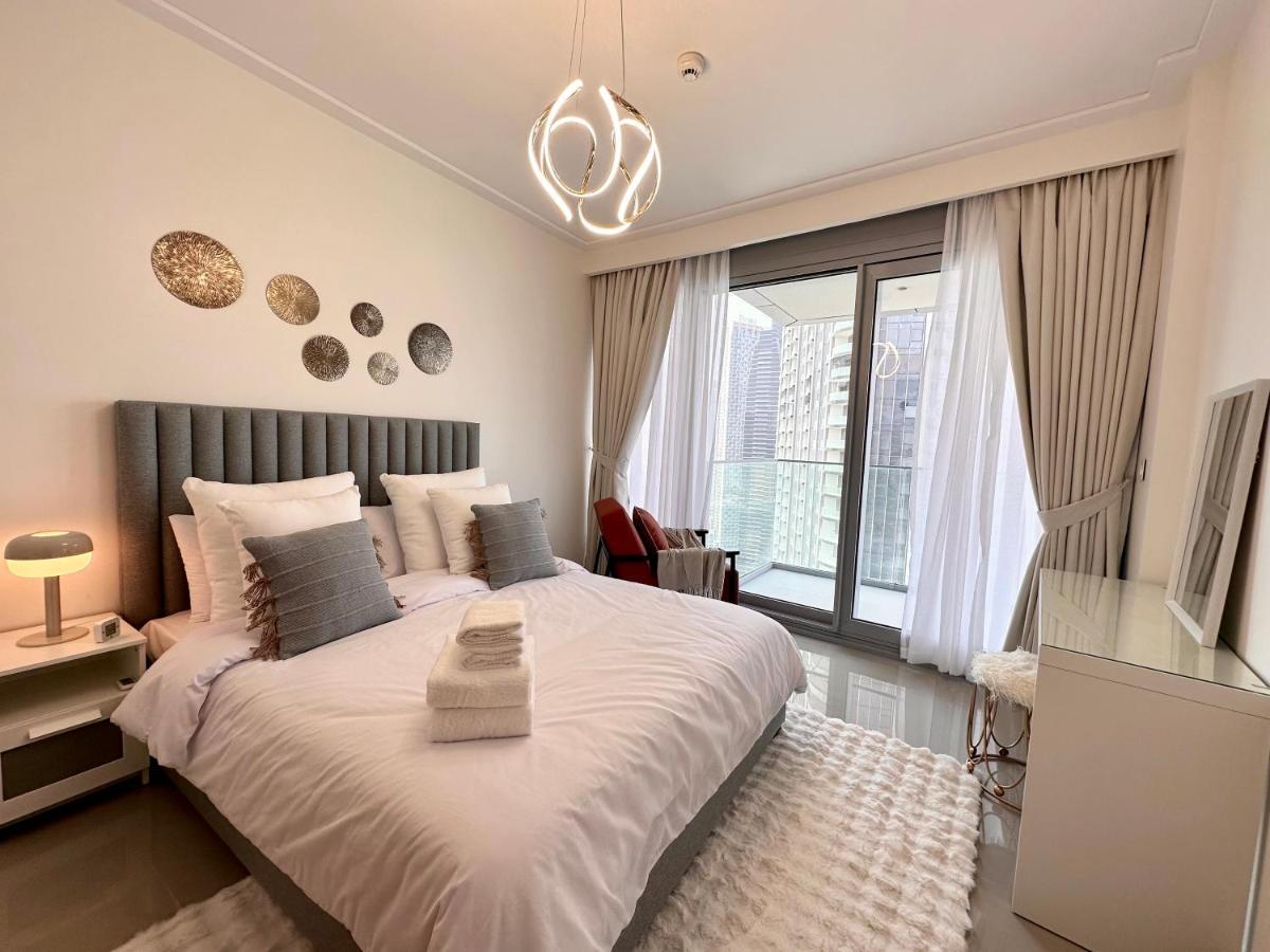 Opera Grand By Luxstay Holiday Homes Dubai