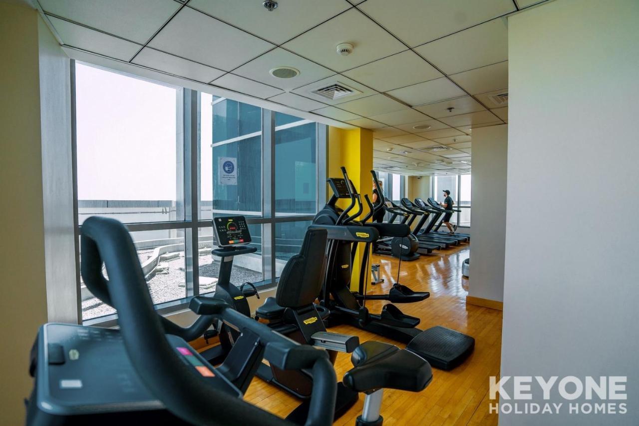 Contemporary Two Bedroom With Full Marina View Daire *