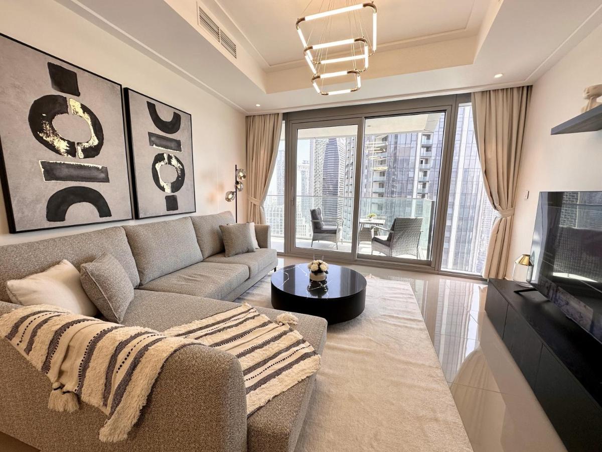 Opera Grand By Luxstay Holiday Homes Apartment *
