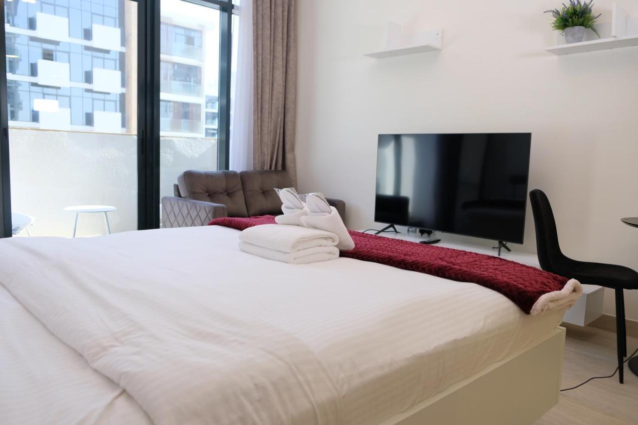 Mira Homes - Cozy In Meydan Apartment *