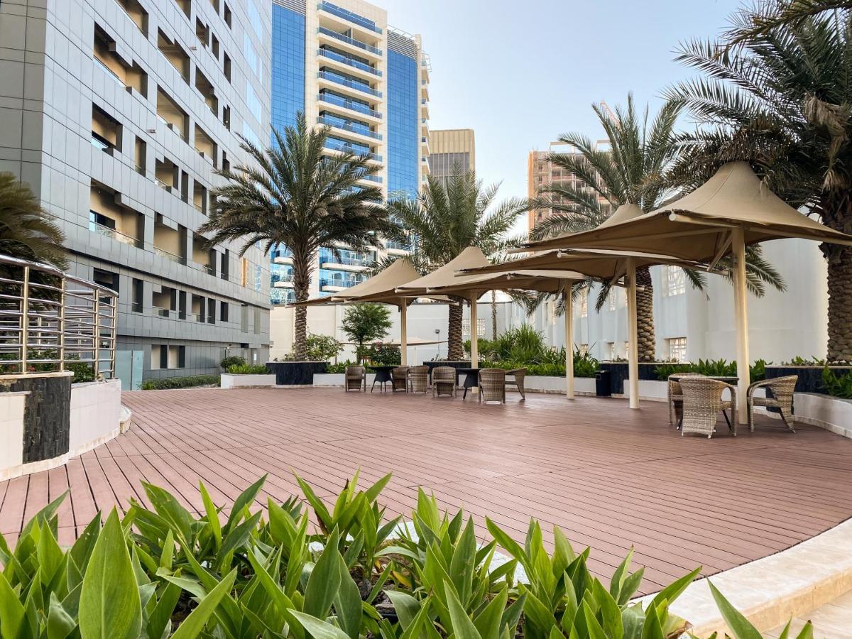 Apartment Aliving Luxury 1br Avanti Towers Business Bay *