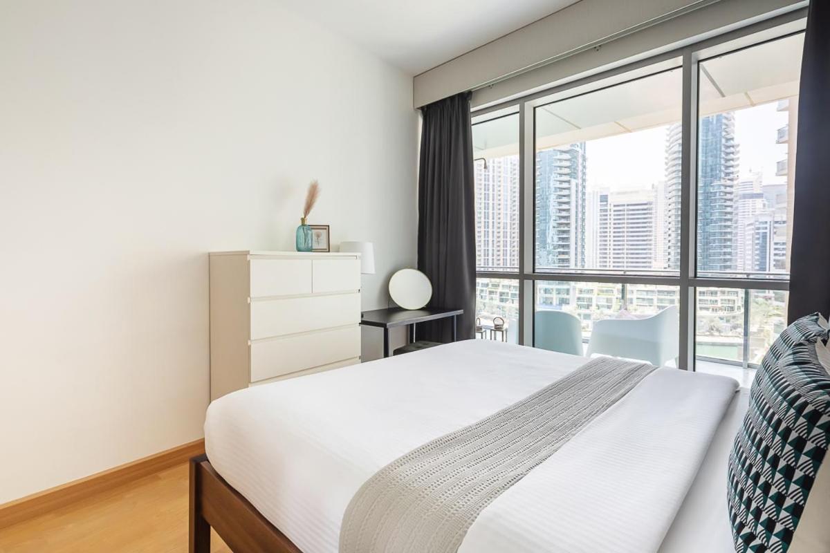 Frank Porter - Marina Terrace Dubai